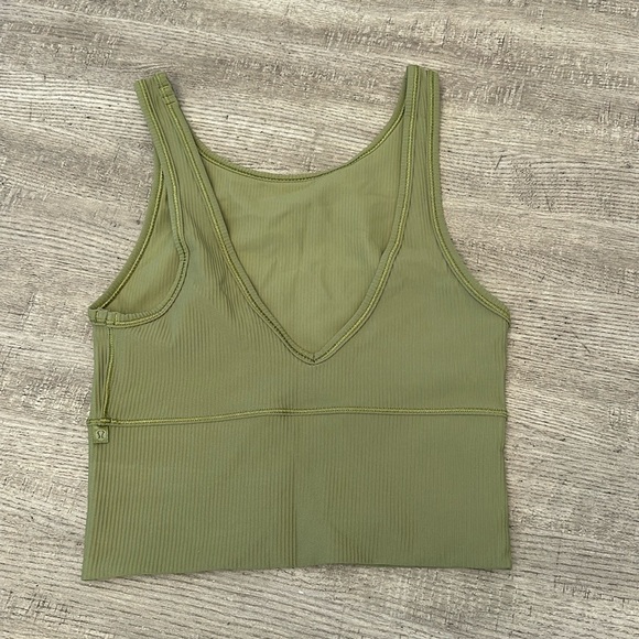 Lululemon Tank top - Picture 1 of 2